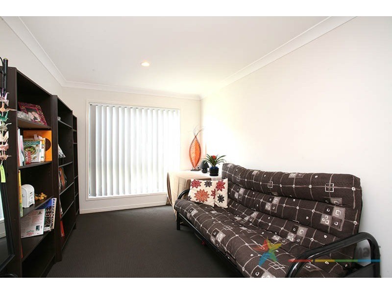 7 Fan Road, Robina QLD 4226