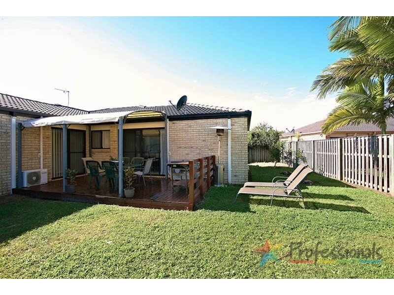 7 Fan Road, Robina QLD 4226