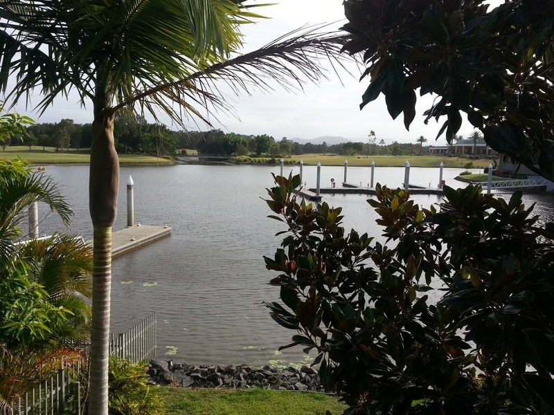 68 Nicklaus  ” Lakelands” Court, Merrimac QLD 4226