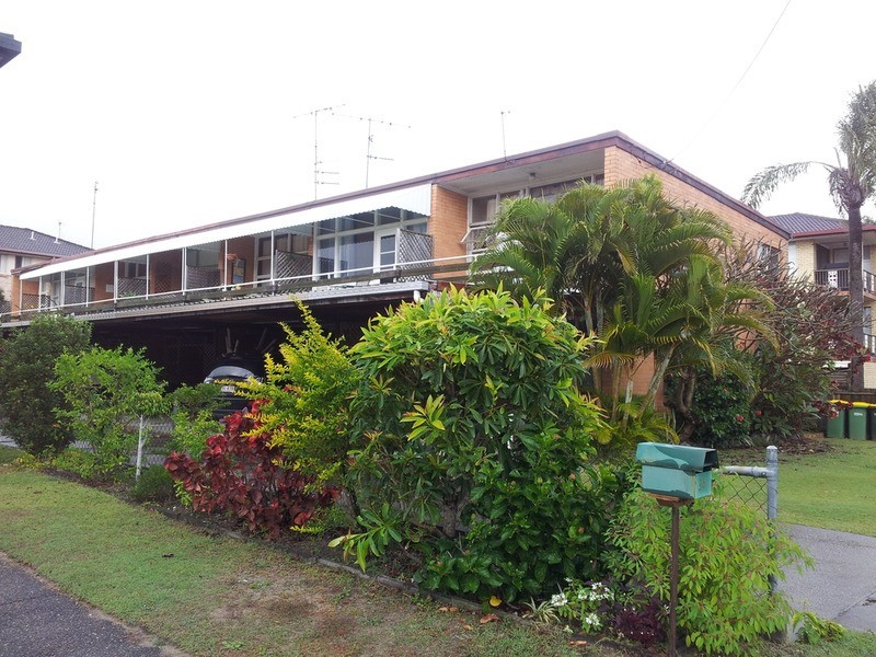 4/38 Sunbrite  Avenue, Mermaid Beach QLD 4218
