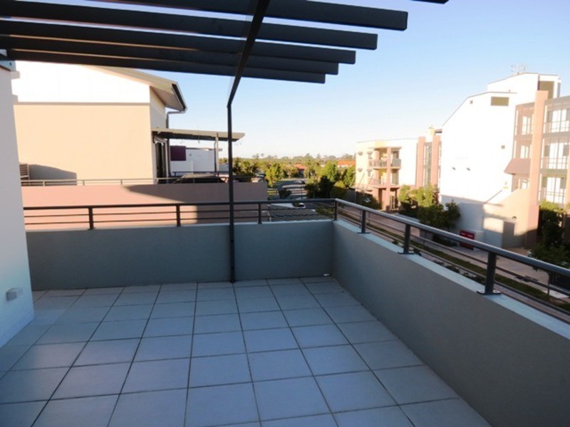 22/1 Acacia Court, Robina QLD 4226