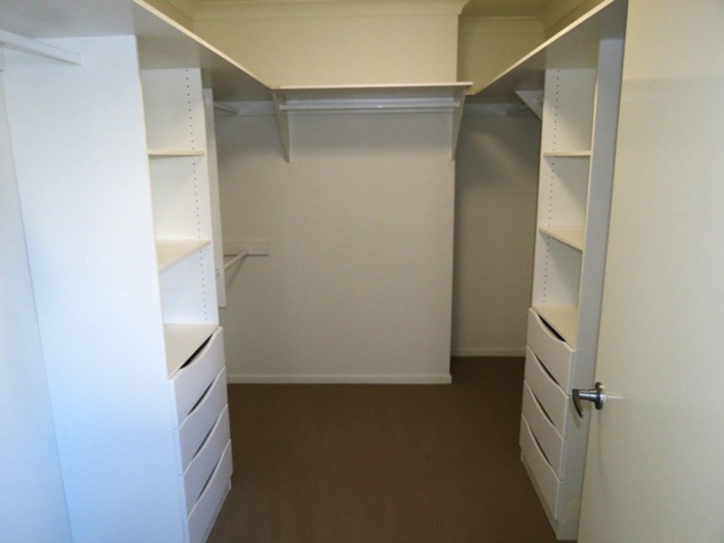 22/1 Acacia Court, Robina QLD 4226