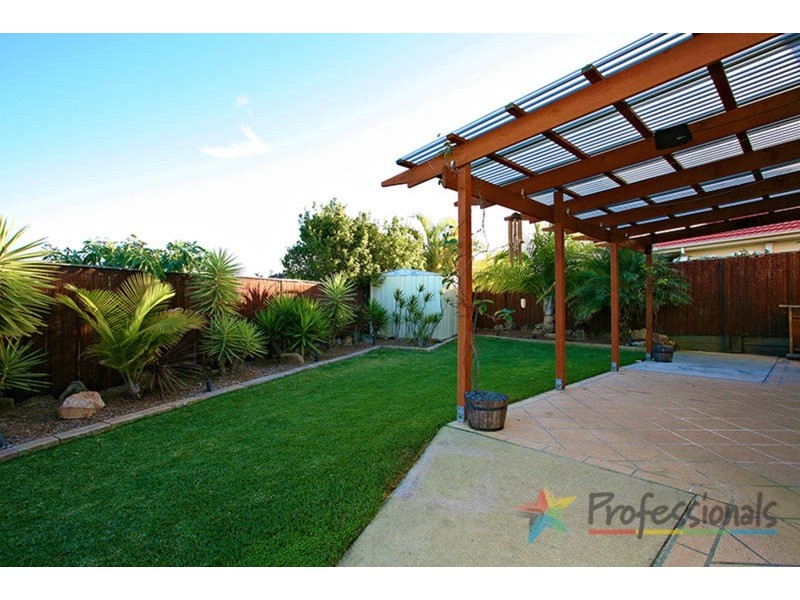 8 Parlour Place, Robina QLD 4226