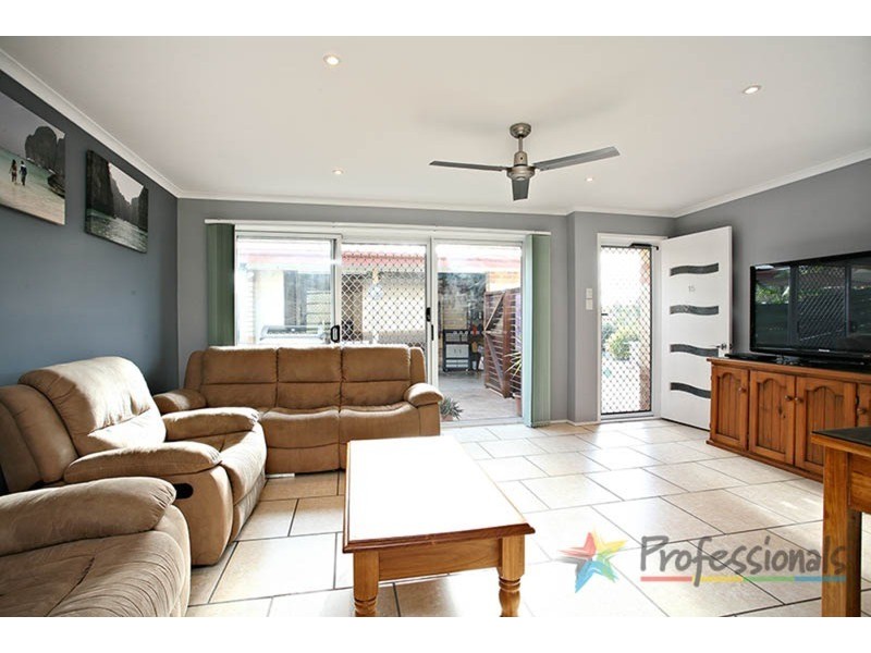 15/5 Greenlands Drive, Varsity Lakes QLD 4227