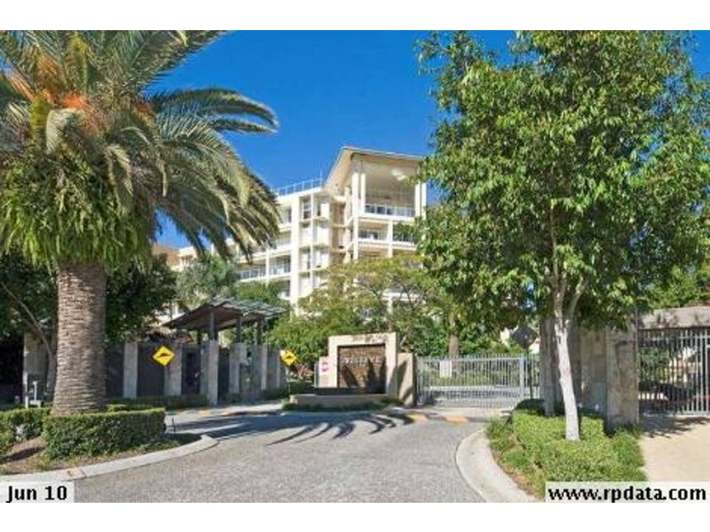 64/251 Varsity Lakes Avenue, Varsity Lakes QLD 4227