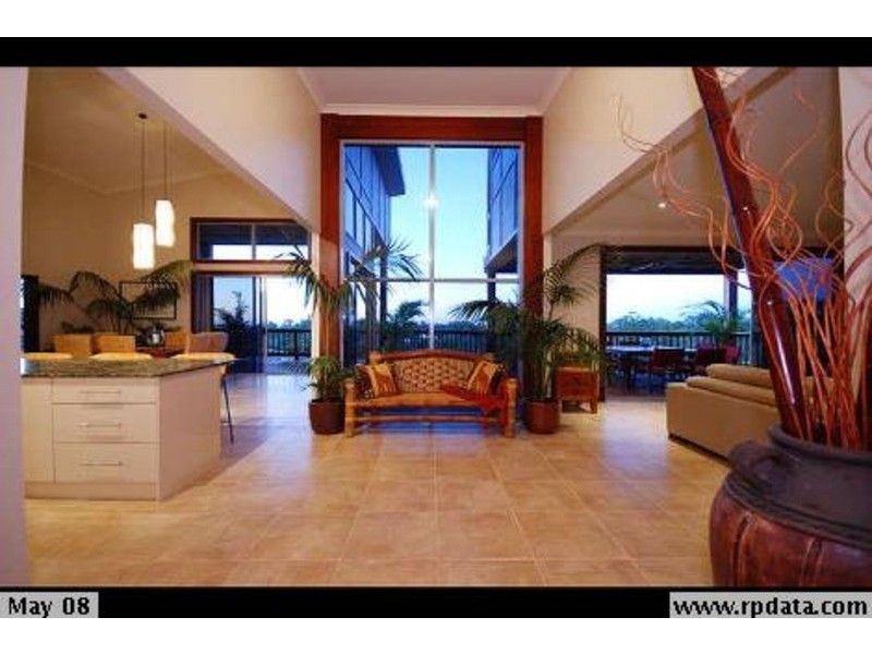 13 Barton Street, Reedy Creek QLD 4227