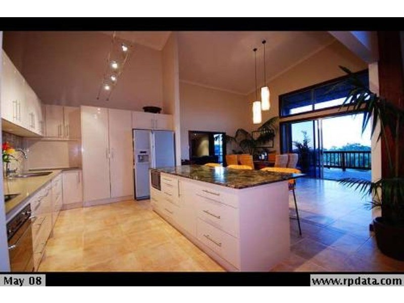 13 Barton Street, Reedy Creek QLD 4227