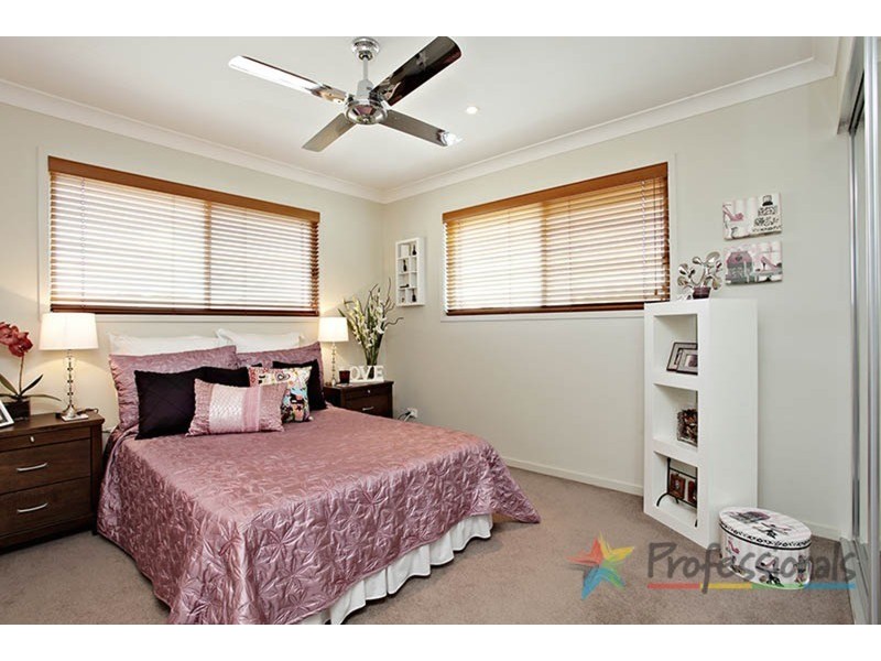 5 Royal Links Drive, Robina QLD 4226