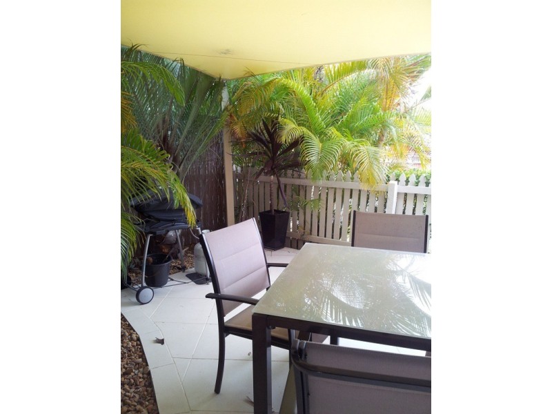 1/31 Majorca  Crescent, Varsity Lakes QLD 4227