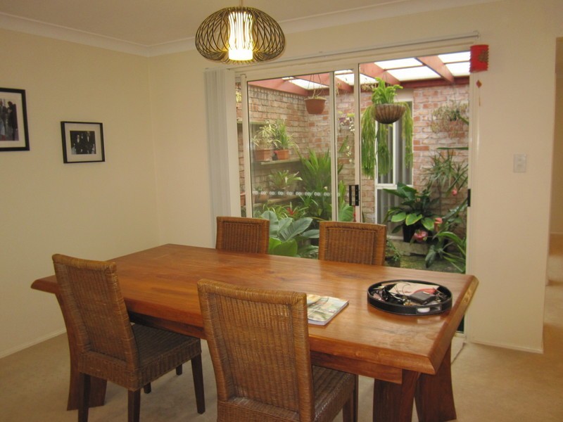 1/15 Peppertree Circuit, Robina QLD 4226