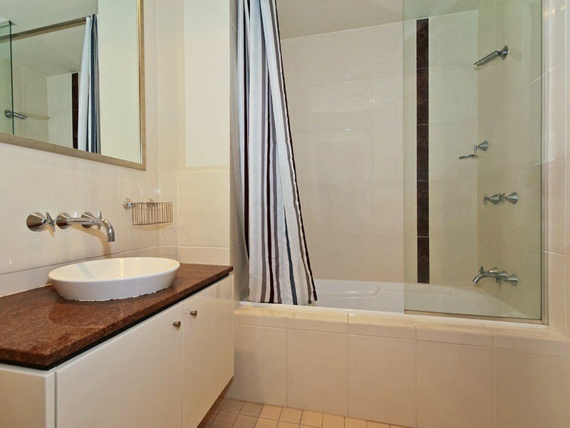 251 Varsity Parade, Varsity Lakes QLD 4227