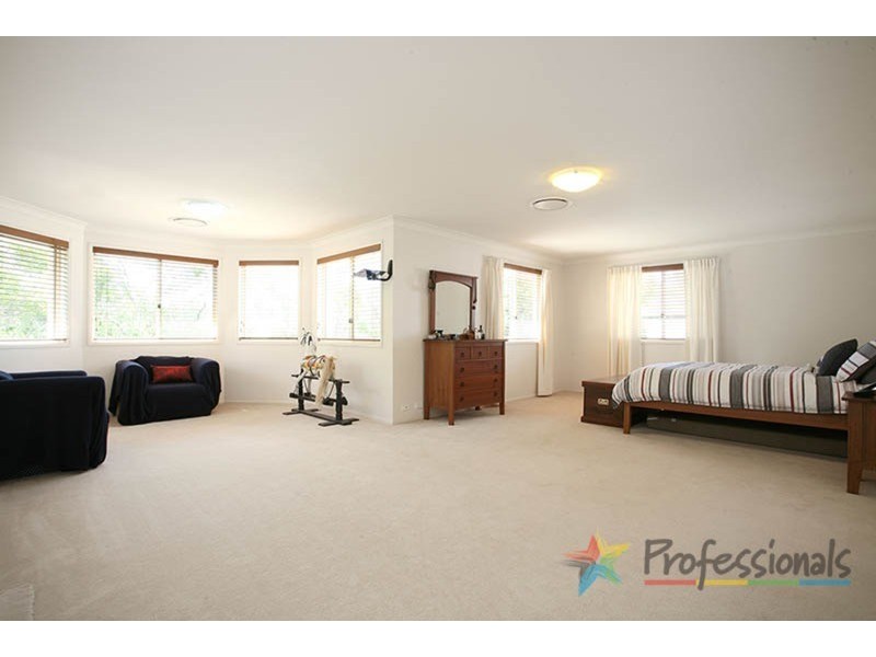 1 Straite  Drive, Robina QLD 4226