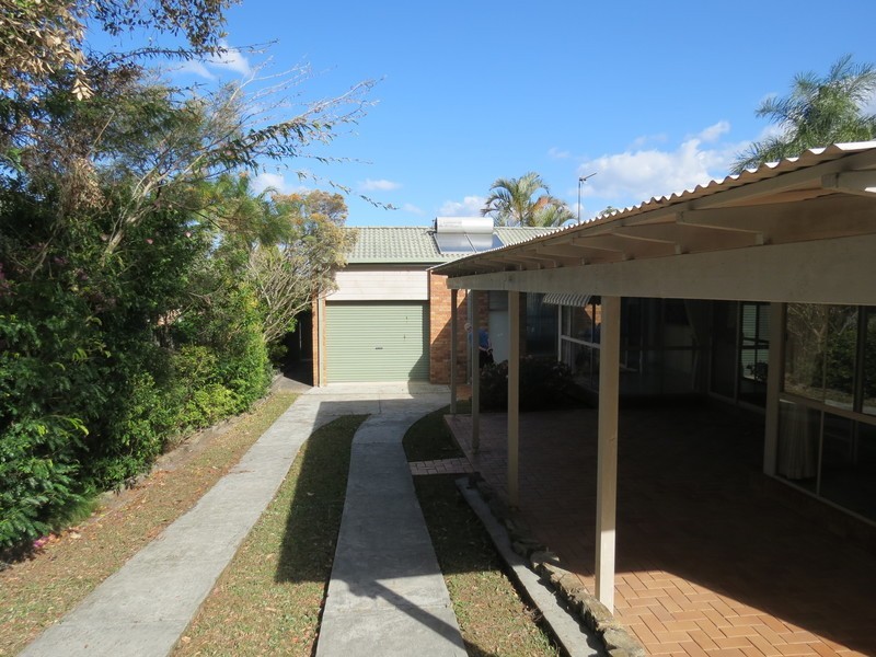 27 Moorabbin Place, Robina QLD 4226