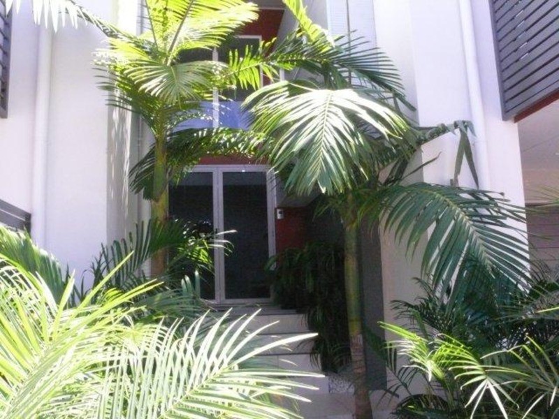 2/1 Cape Martin Lane, Varsity Lakes QLD 4227