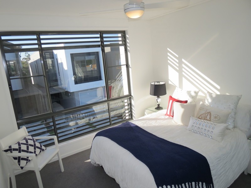 18 The Gardenway, Robina QLD 4226