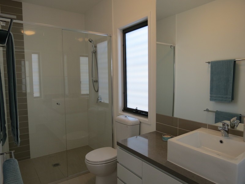 18 The Gardenway, Robina QLD 4226