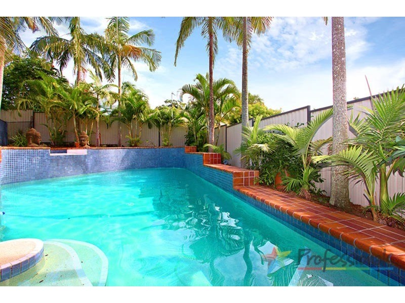 14 Firestone Court, Robina QLD 4226