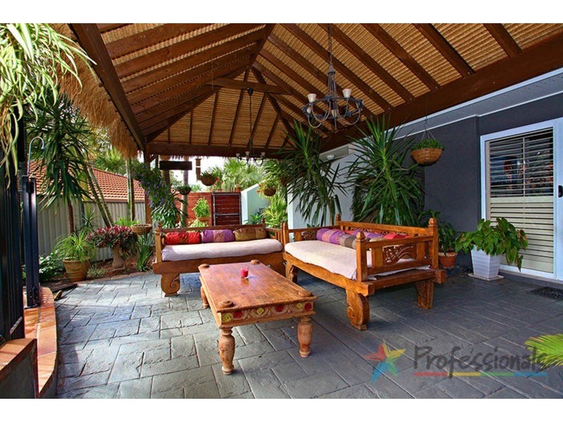 14 Firestone Court, Robina QLD 4226