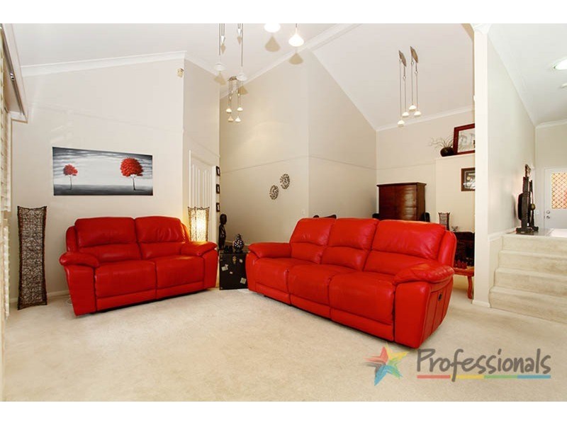 14 Firestone Court, Robina QLD 4226