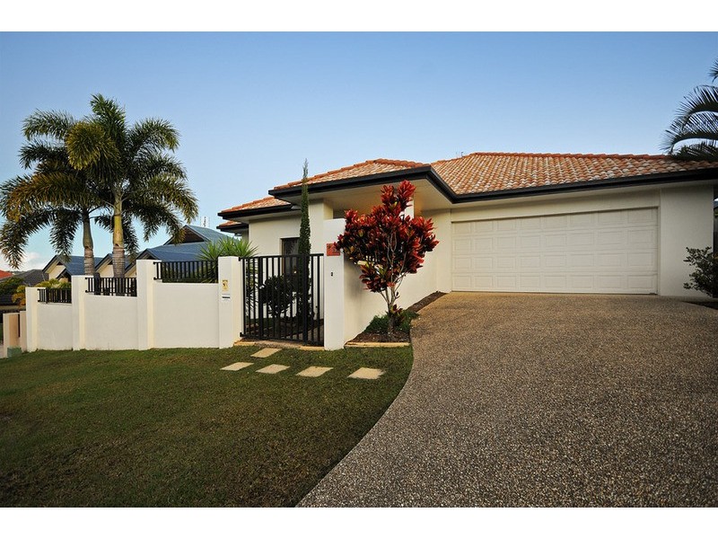 12 Magenta Drive, Varsity Lakes QLD 4227