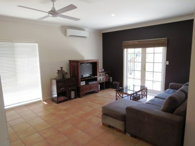 16 Konda Way, Robina QLD 4226