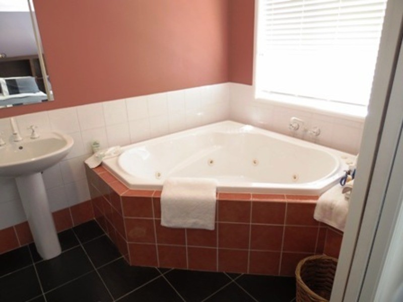 16 Konda Way, Robina QLD 4226