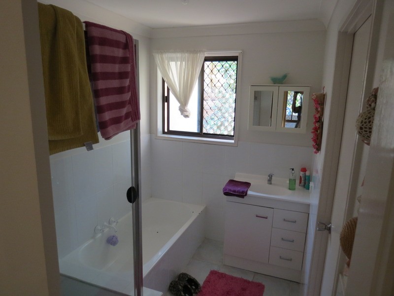 26 Cambridge Court, Carrara QLD 4211