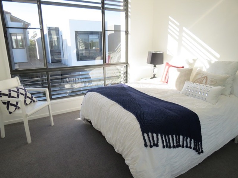 7 The Gardenway, Robina QLD 4226