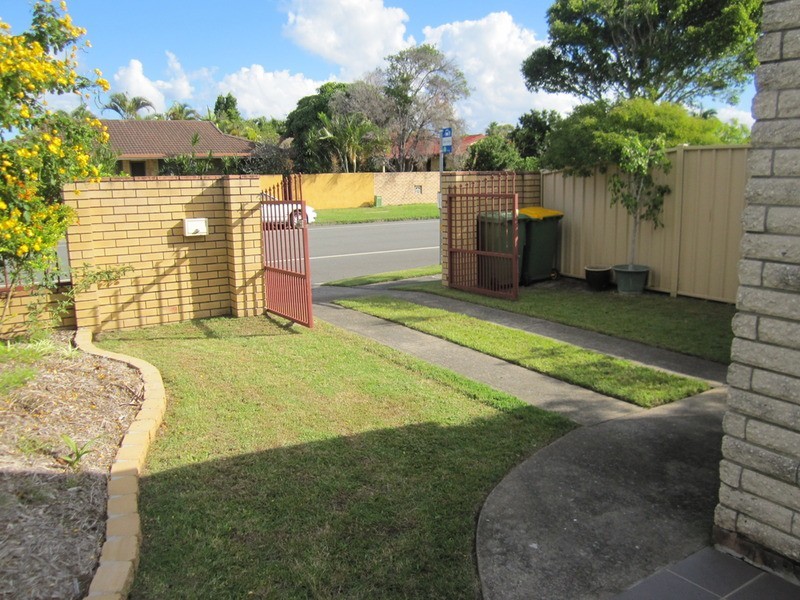 1/93 Mountainview Avenue, Miami QLD 4220