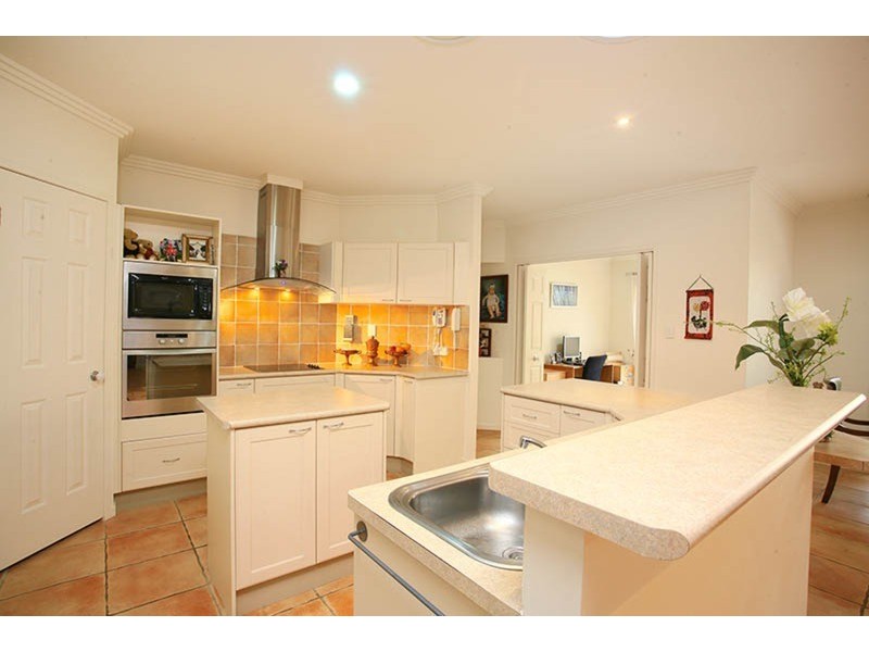 14 Goldwater Drive, Robina QLD 4226