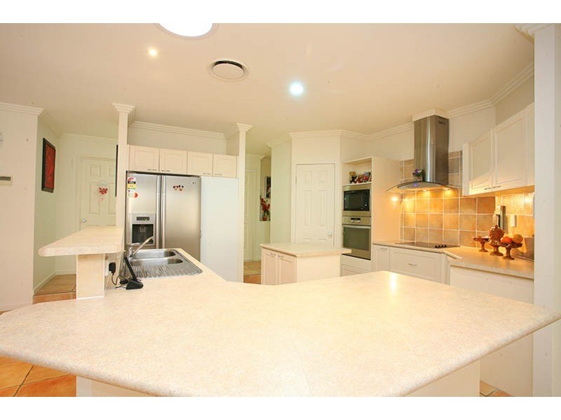 14 Goldwater Drive, Robina QLD 4226