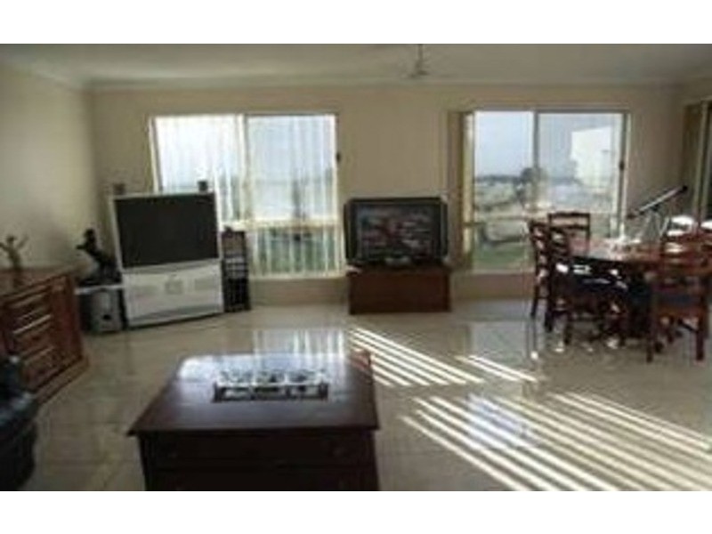 23 Heights  Drive, Robina QLD 4226