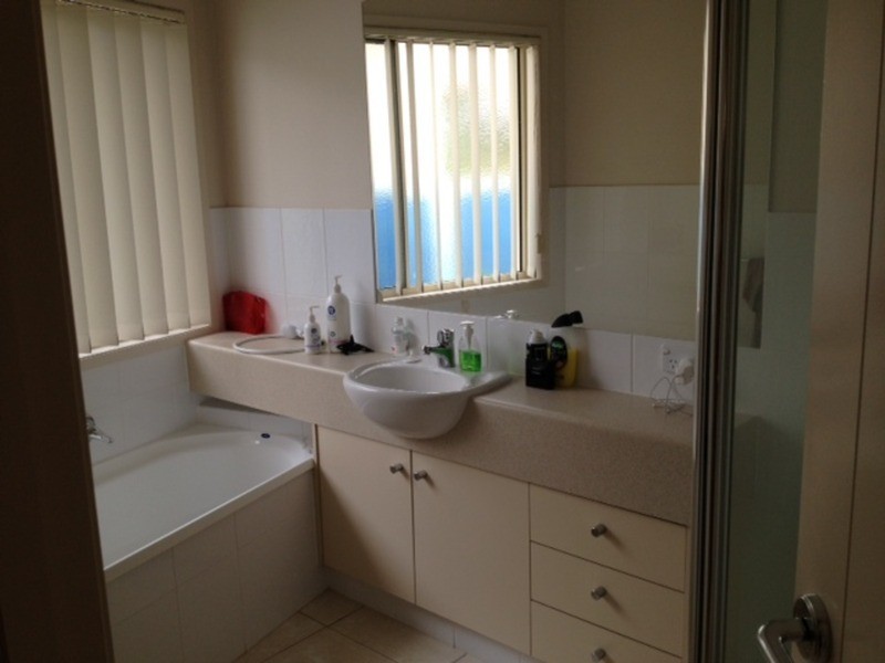 23 Heights  Drive, Robina QLD 4226