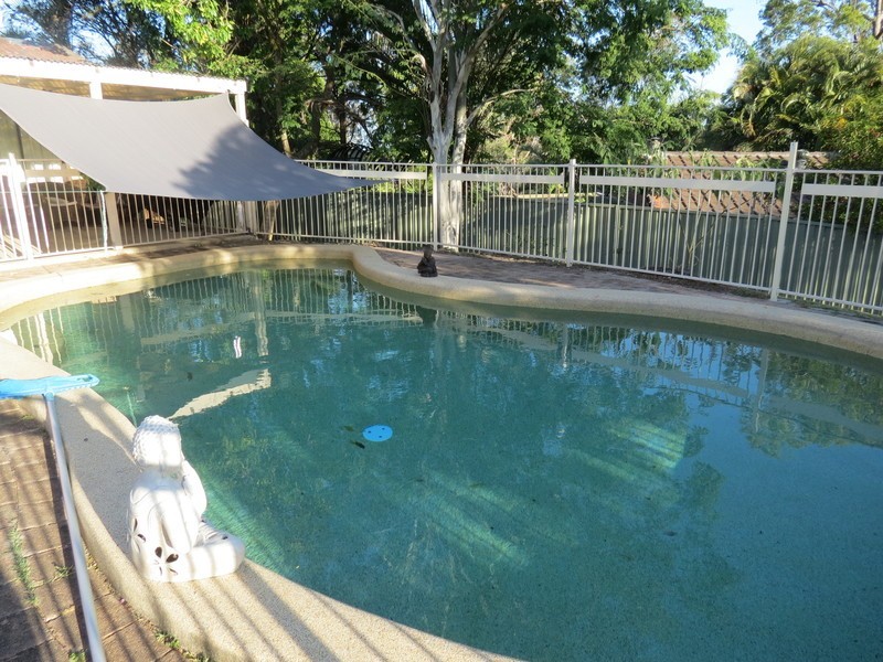 26 Cambridge Court, Carrara QLD 4211