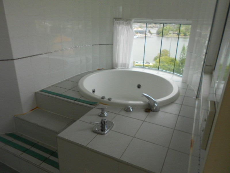 901/7 Mallana Street, Surfers Paradise QLD 4217