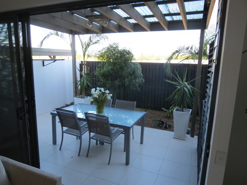 1 The Gardenway, Robina QLD 4226