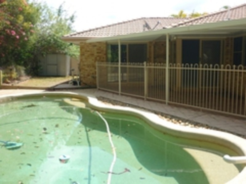 3 Brora Court, Merrimac QLD 4226