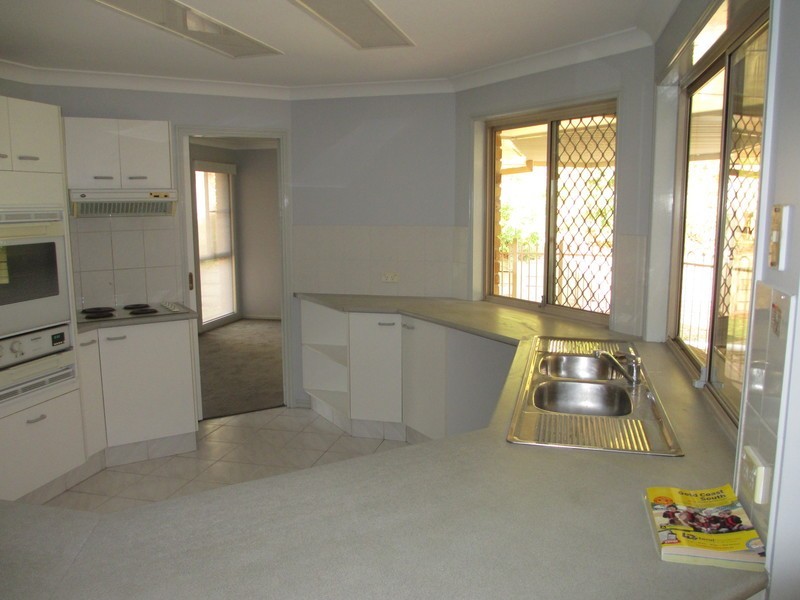 3 Brora Court, Merrimac QLD 4226