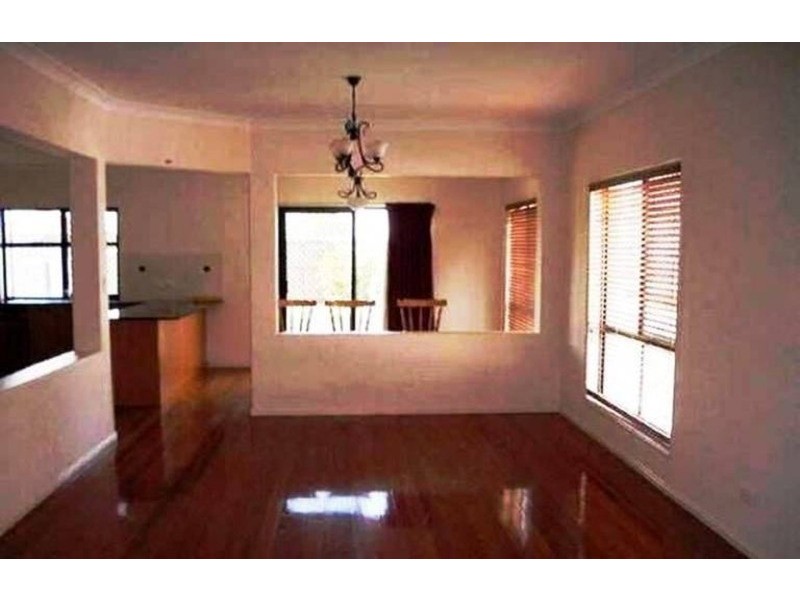 2/18 Mulgrave Crescent, Varsity Lakes QLD 4227