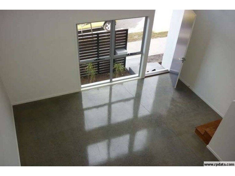 23 Emily Way, Varsity Lakes QLD 4227