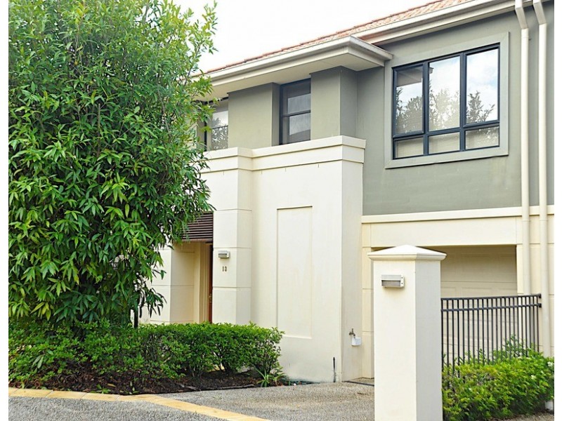 13/5 Assembly  Drive, Varsity Lakes QLD 4227