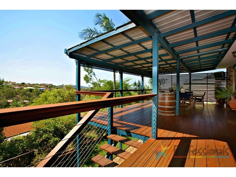 39 Kincaid Drive, Highland Park QLD 4211