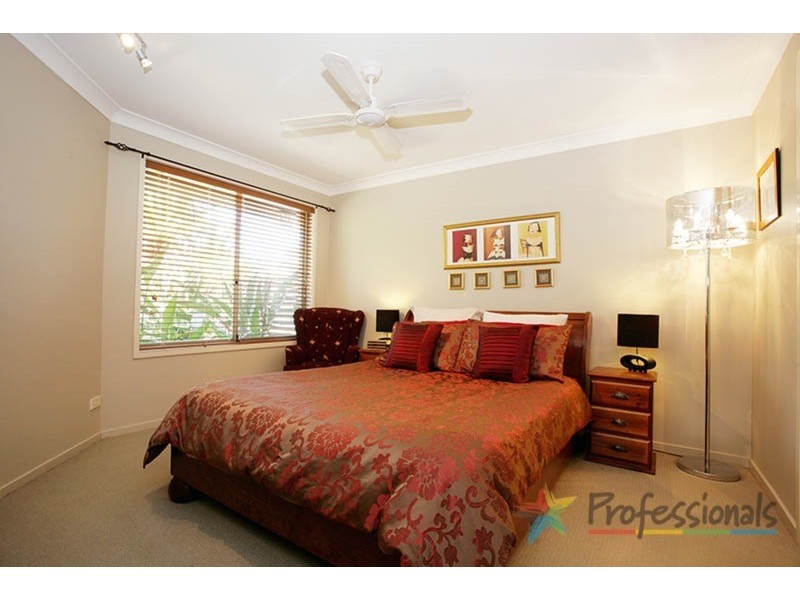 39 Kincaid Drive, Highland Park QLD 4211