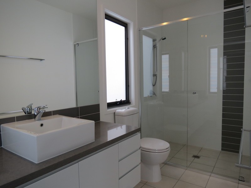 12 The Gardenway, Robina QLD 4226