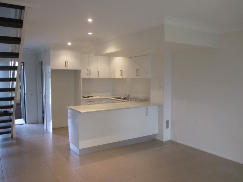 6/5 Galeen Drive, Burleigh Waters QLD 4220