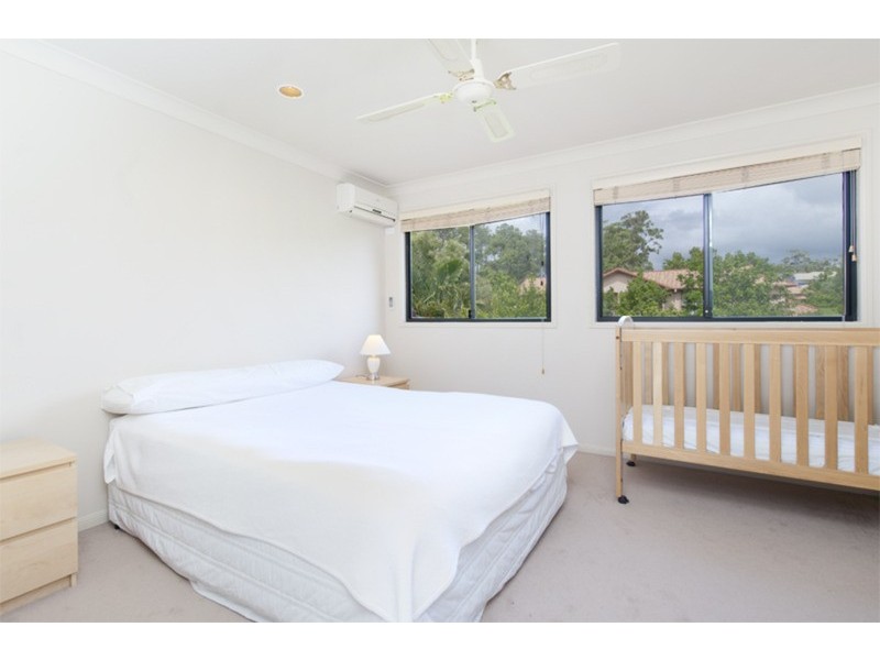 16/44 Pine Valley Drive, Robina QLD 4226