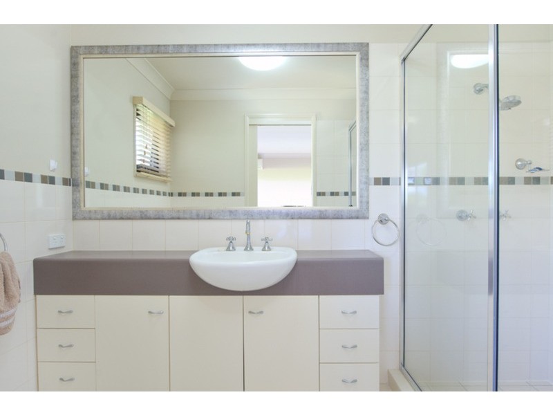 16/44 Pine Valley Drive, Robina QLD 4226