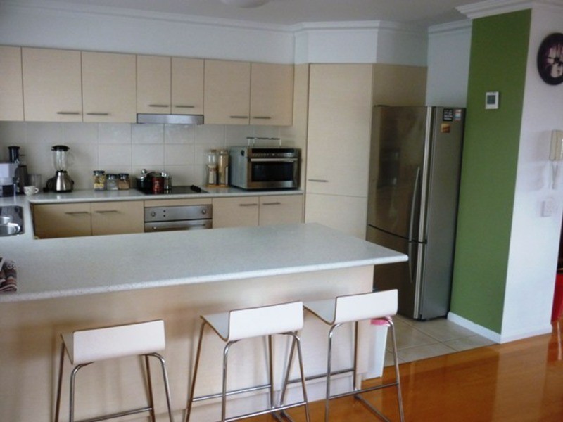 1/18 Tourangeau Crescent, Varsity Lakes QLD 4227