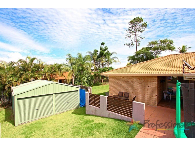 4 Ninigo Street, Pacific Pines QLD 4211