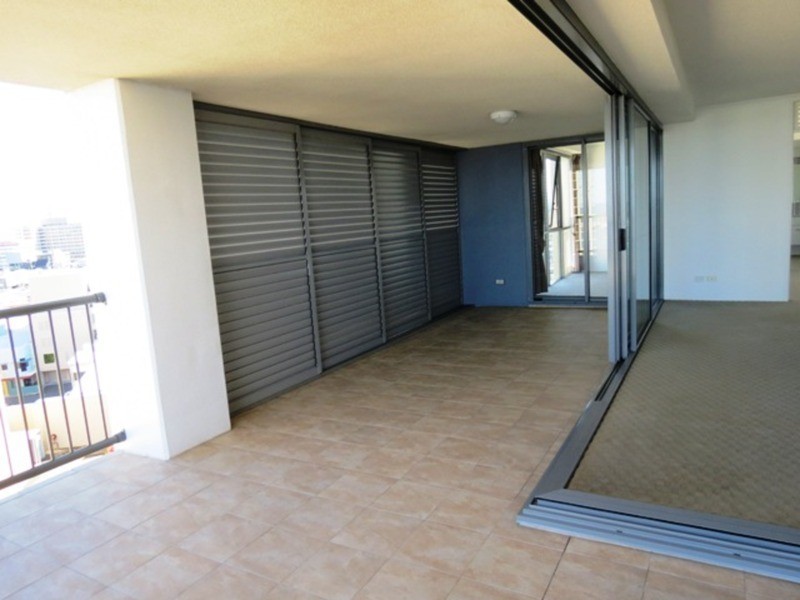 234/105 Scarborough Street, Southport QLD 4215